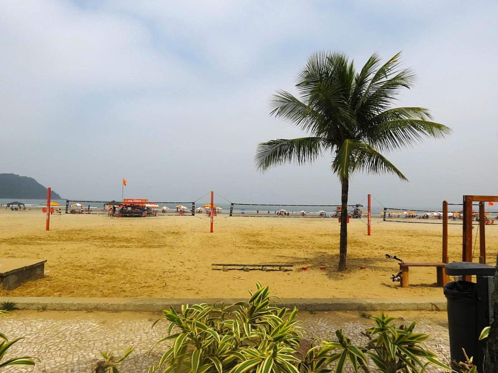 113 Canto Do Forte - 1Dorm - 200 M Da Praia E 20M Dos Bares E Restaurantes - Estacionamento Gratuito E Wi Fi , Tv A Cabo ปรายากรันเด ภายนอก รูปภาพ